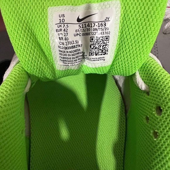 Nike Sneakers - White Pink and Neon Green - Picture 7 of 10